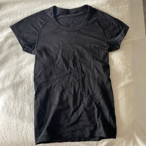 Lululemon swiftly tech top